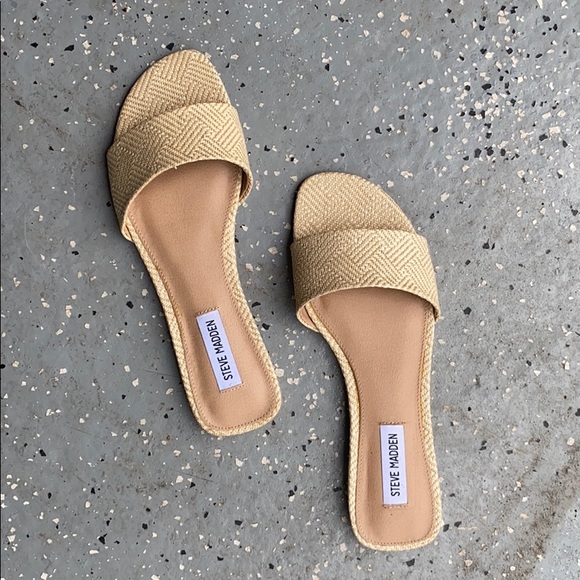 steve madden straw sandals